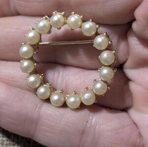 Estate Vintage Faux Pearl Circle  Brooch